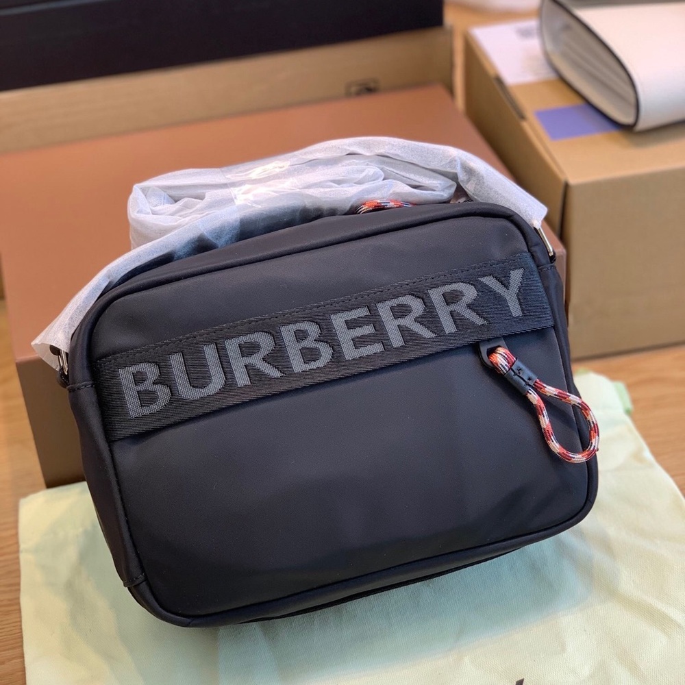 Burberry women's bags